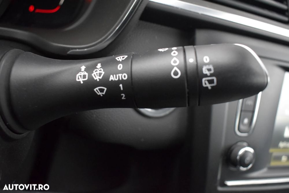 Renault Kadjar 1.2 TCe Intens - 30