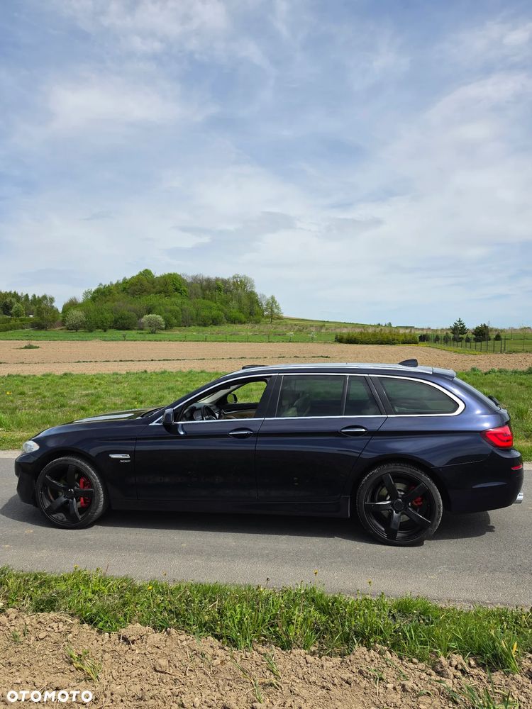 BMW Seria 5 525d xDrive Modern Line - 20