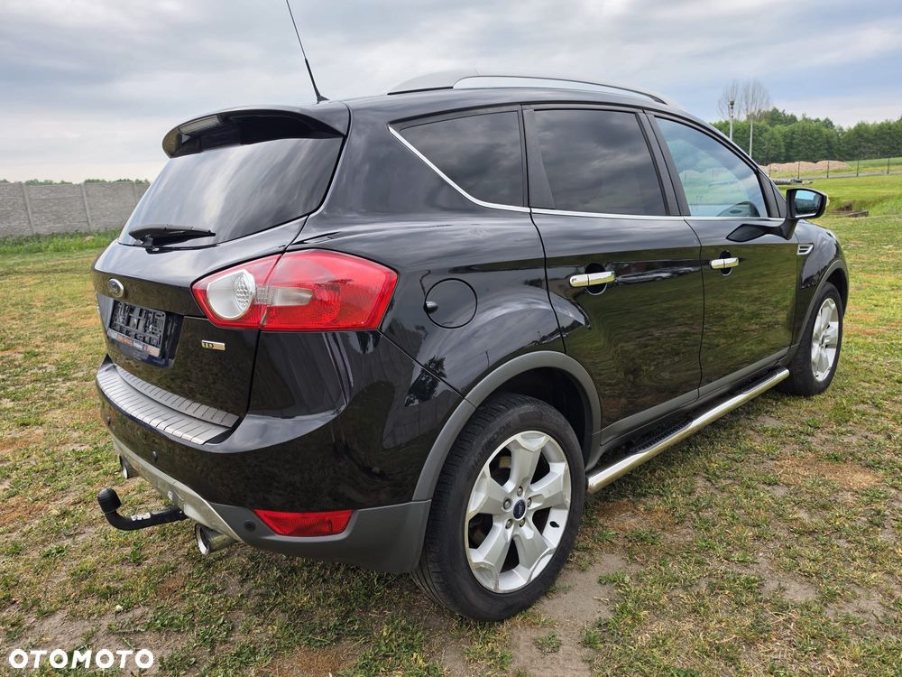 Ford Kuga 2.0 TDCi 2x4 Titanium - 5