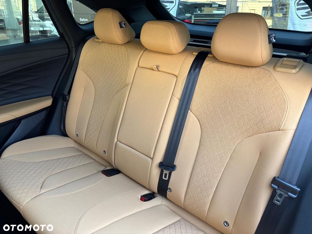 MG HS 1.5T HEV+ Excite - 13