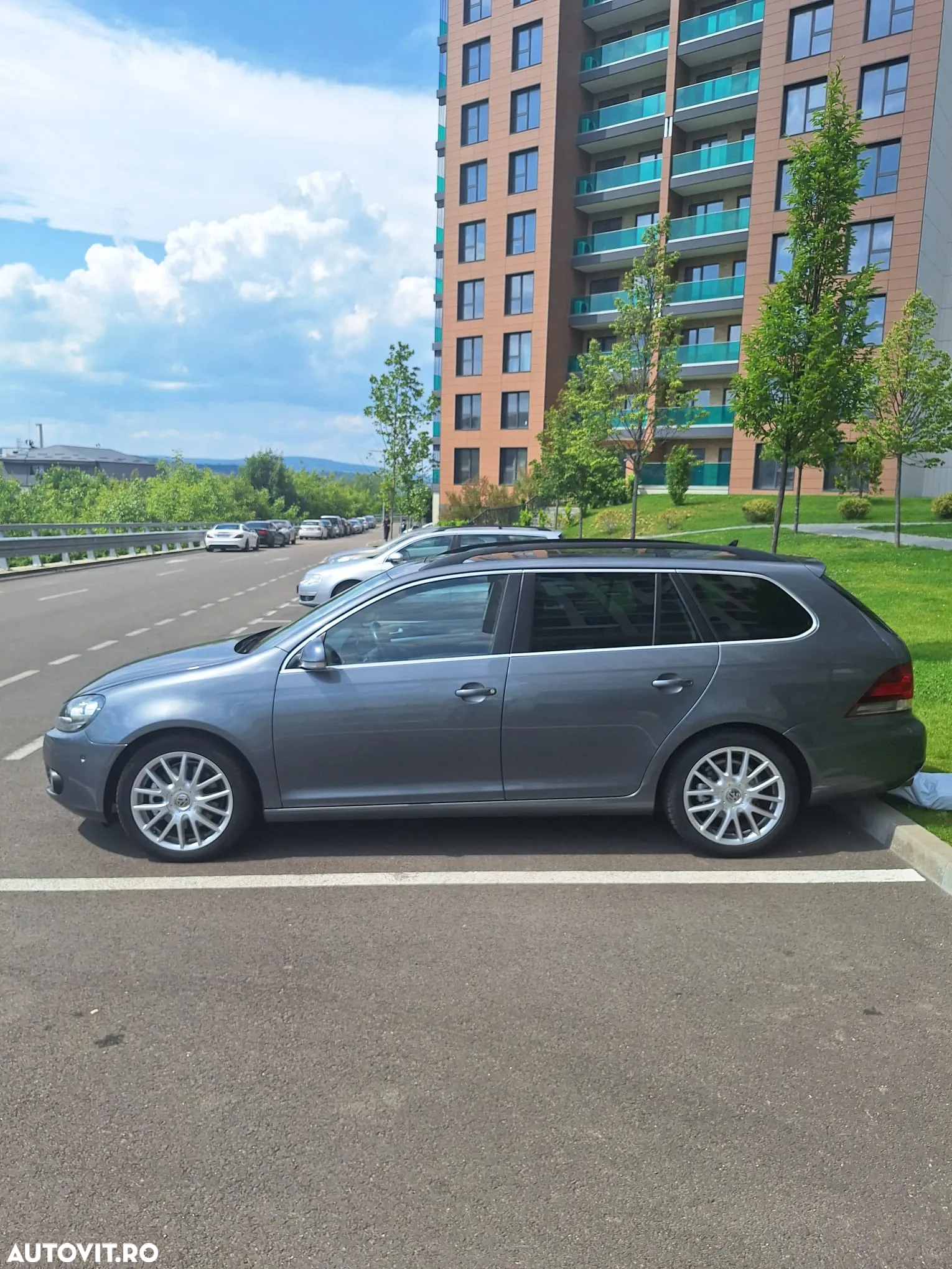 Volkswagen Golf 2.0 TDI Trendline - 6