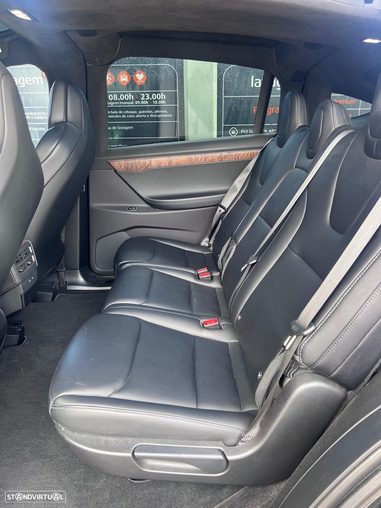 Tesla Model X 100D - 6
