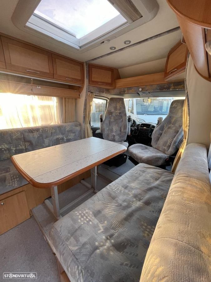 Fleurette Le Grebe Chassis Alko cama francesa - 21