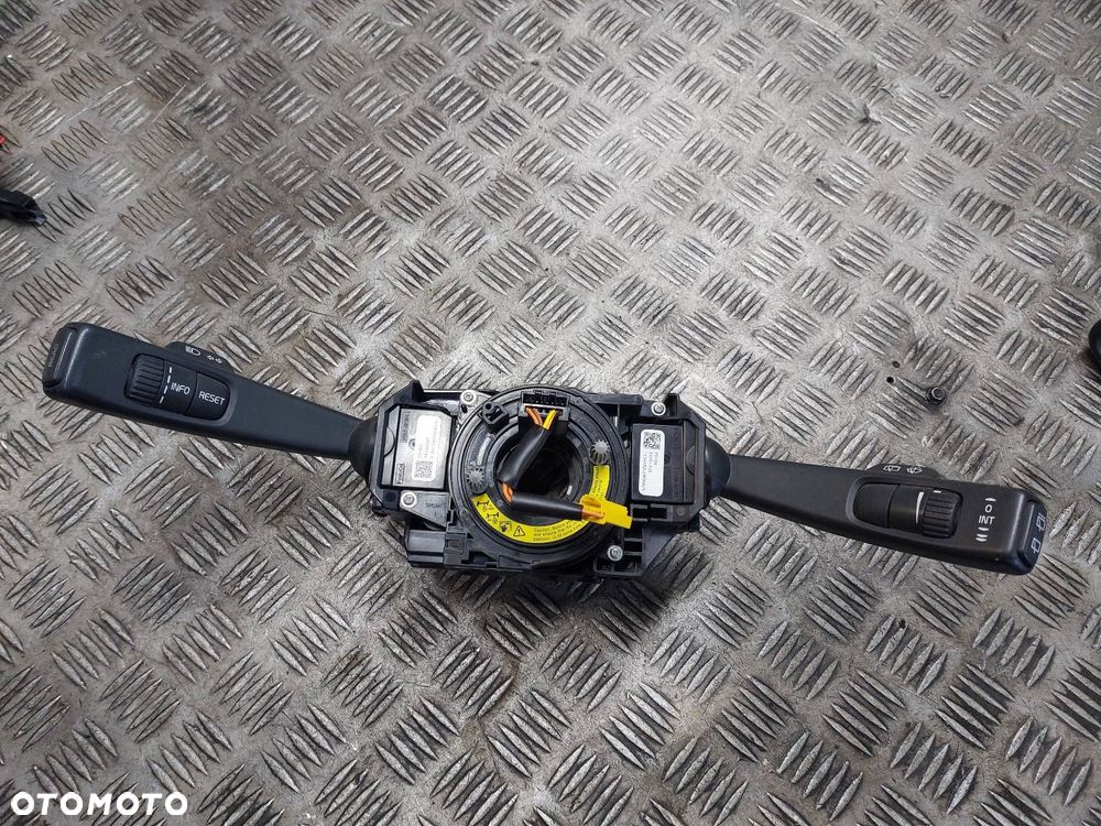MANETKA PRZEŁĄCZNIK ZESPOLONY VOLVO XC60 I 31264168 31334647 31343218 - 1