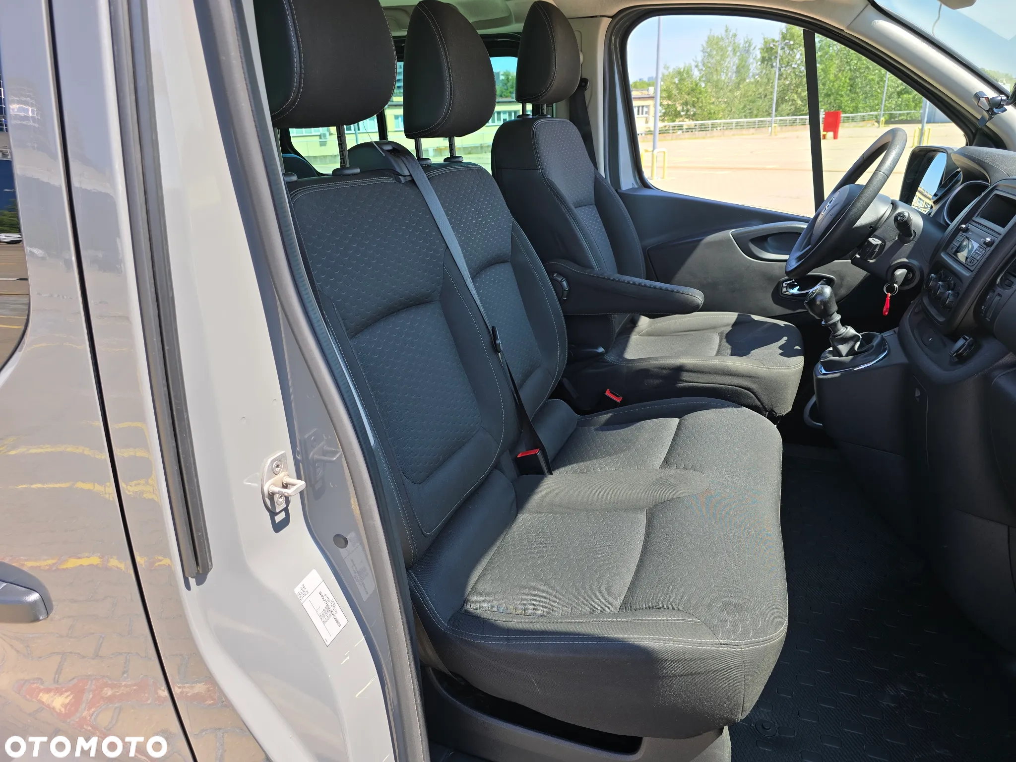 Opel Vivaro L1H1 2,7t Edition - 16