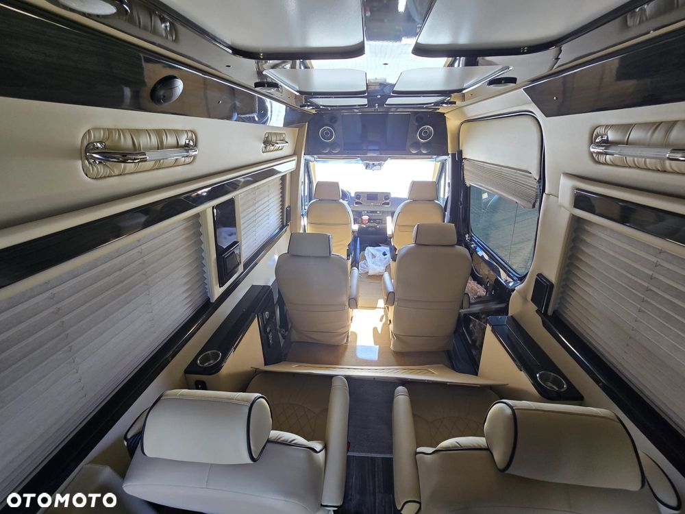 Mercedes-Benz Sprinter - 6