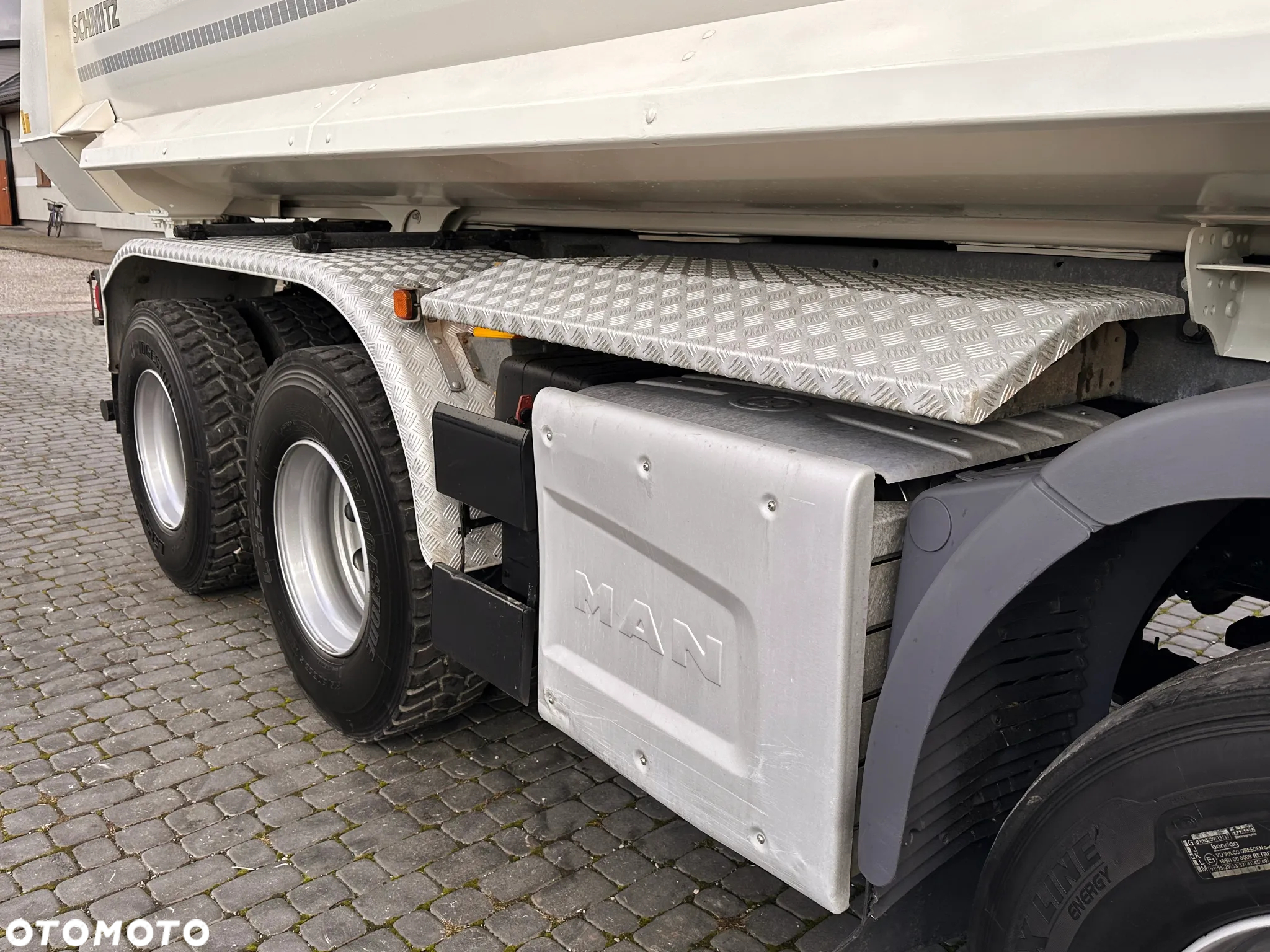 MAN TGS 35.460 8x4 WYWROTKA SCHMITZ MULDA - 22