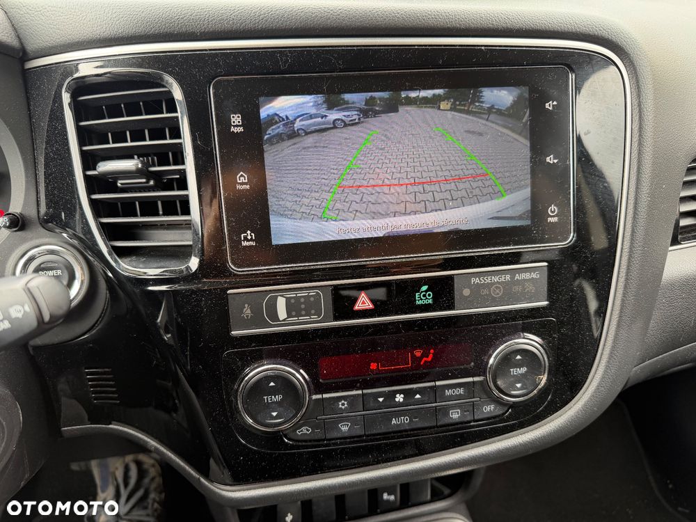 Mitsubishi Outlander 2.4 4WD Diamant - 9