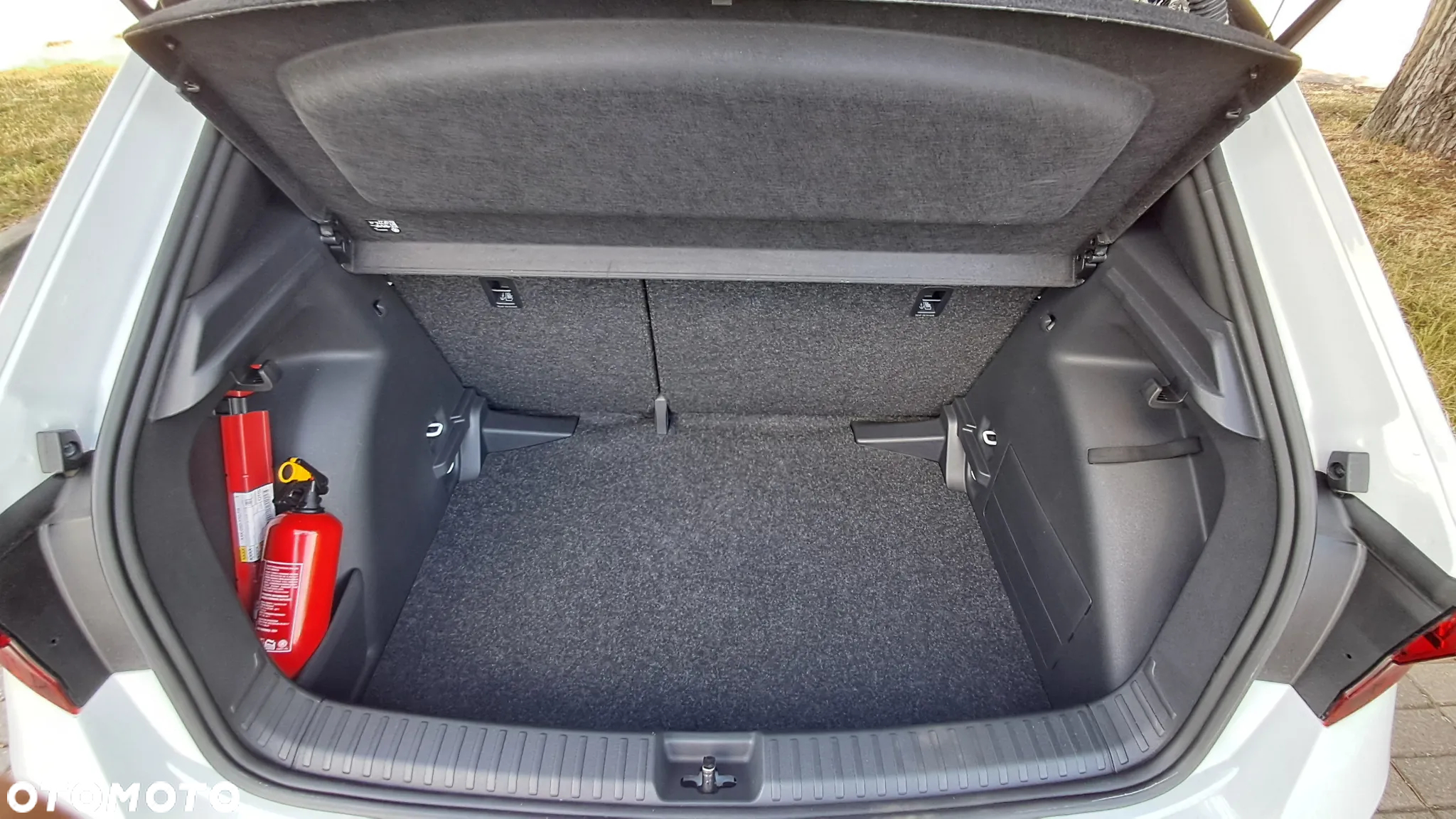 Skoda Fabia 1.0 TSI Monte Carlo - 8