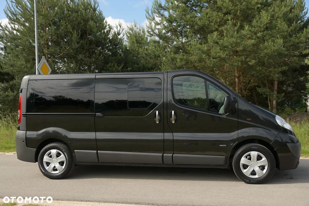 Opel Vivaro - 12