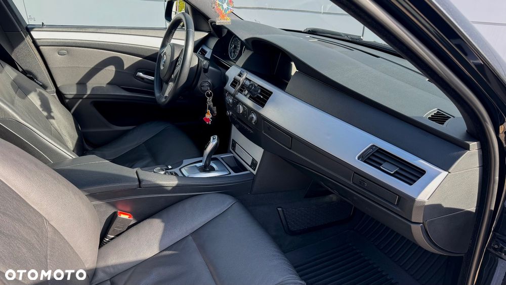 BMW Seria 5 - 8