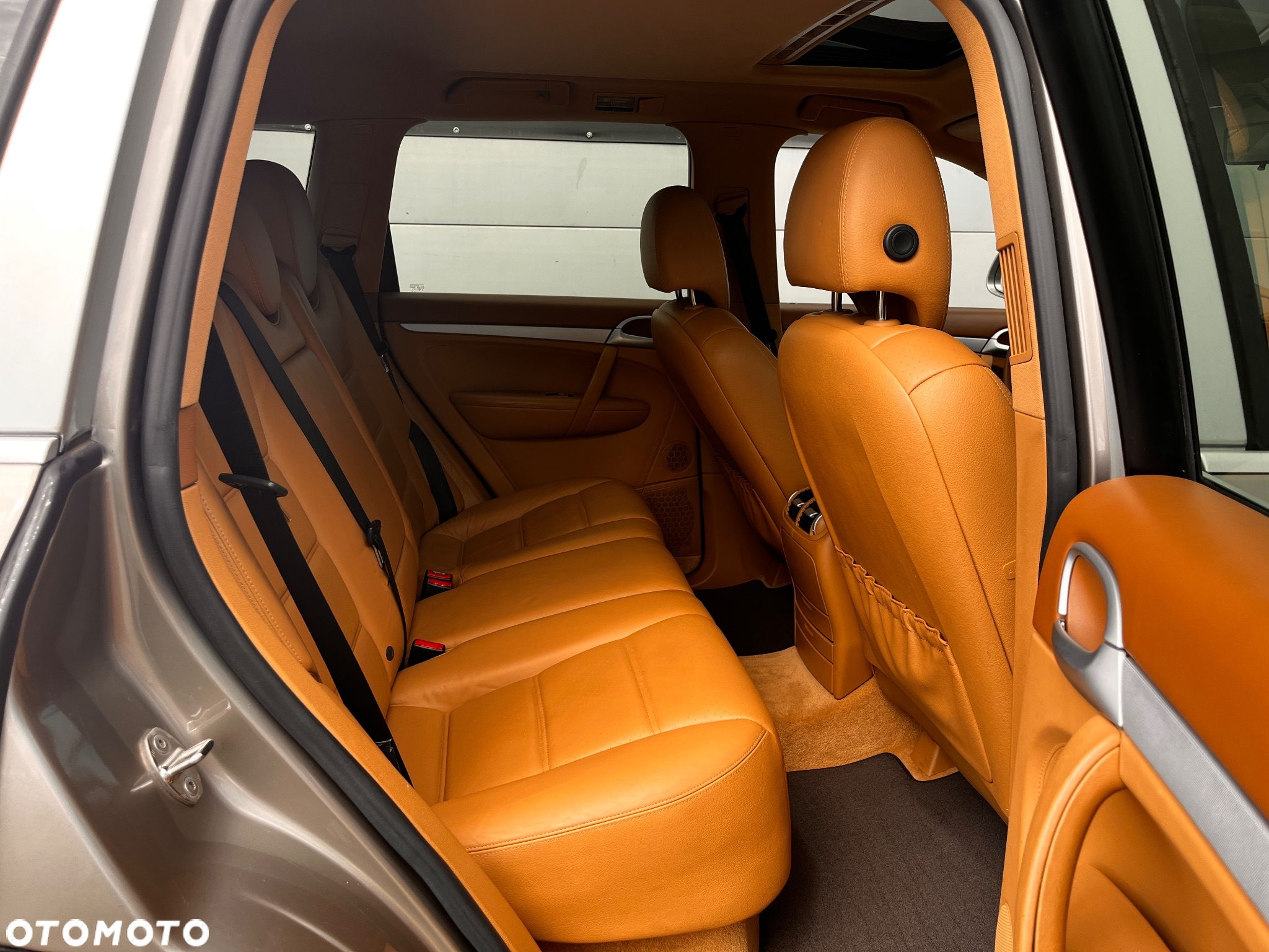 Porsche Cayenne Standard - 39
