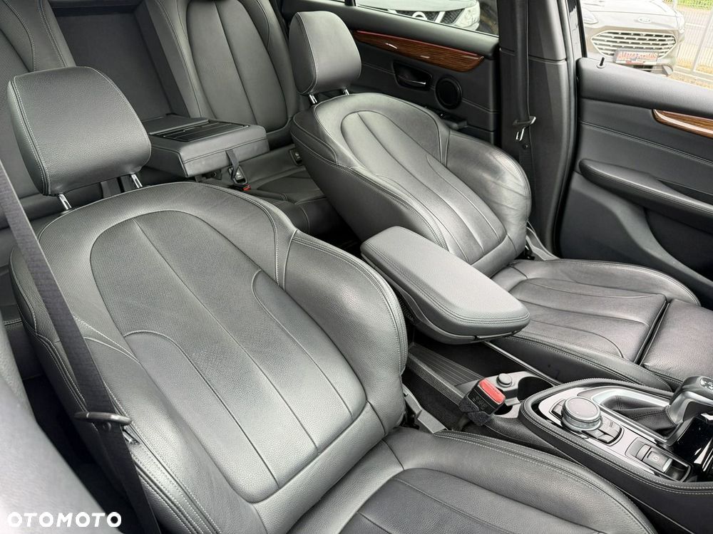BMW Seria 2 220i Luxury Line - 25