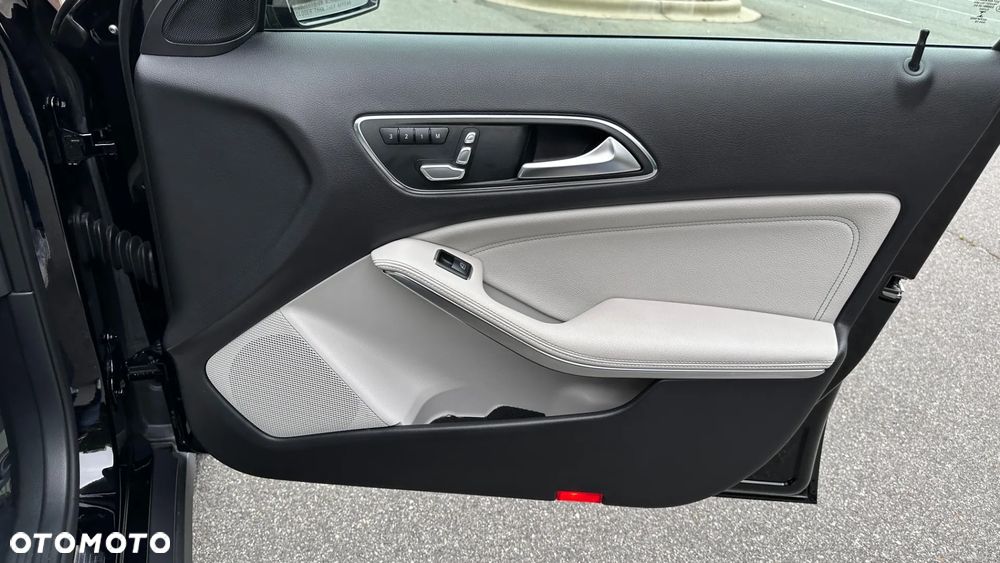 Mercedes-Benz GLA 250 4-Matic Edition 1 - 20