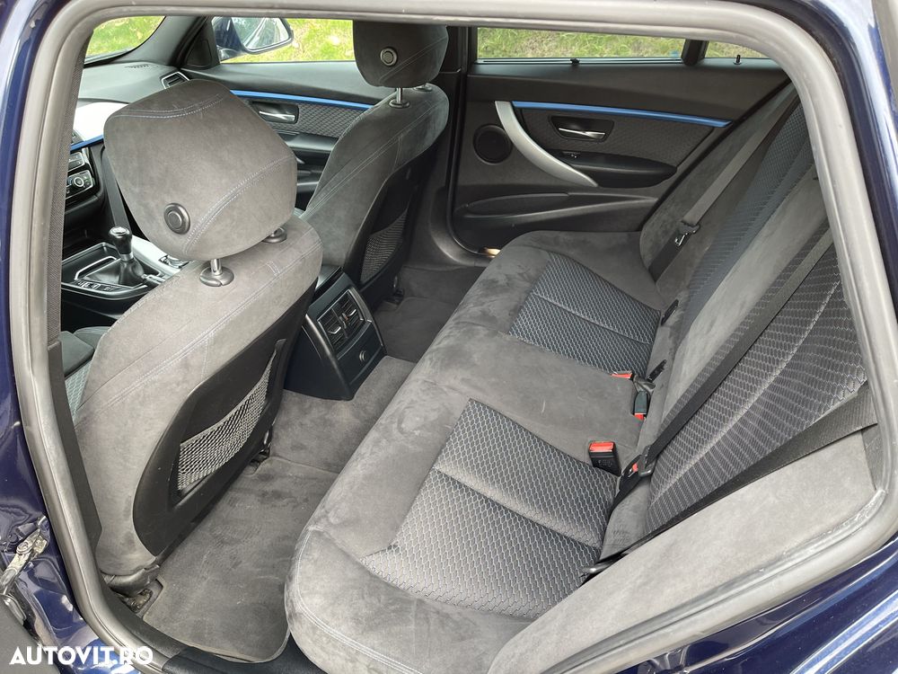 BMW Seria 3 320d M Sport - 13