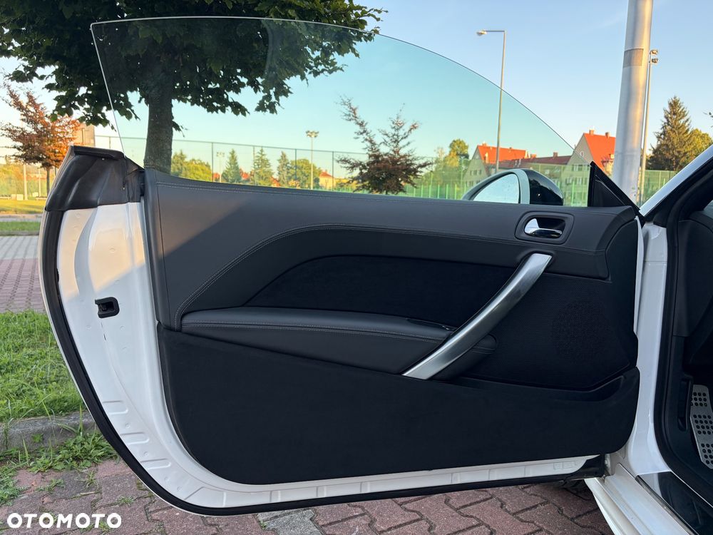 Peugeot RCZ 1.6 155 THP - 11