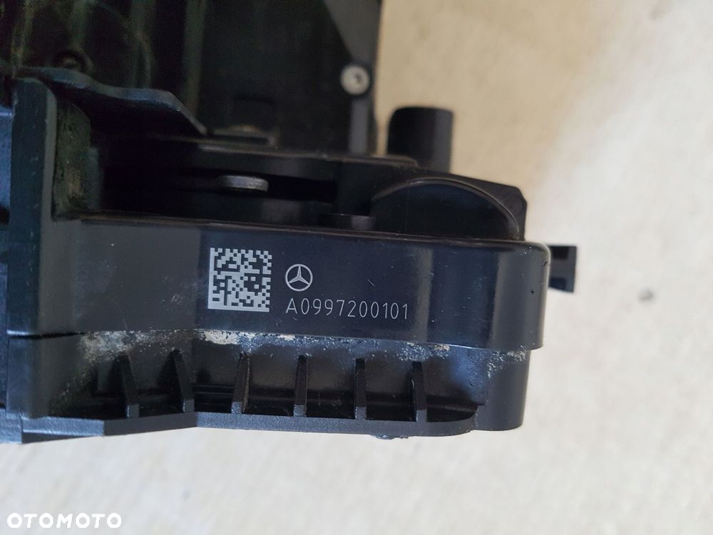 mercedes s w222 zamek z dociągiem drzwi lewy przód a2227661100 - 7
