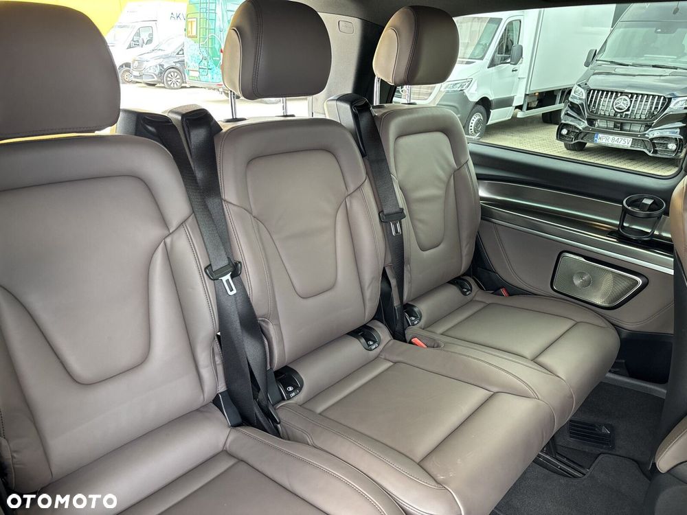 Mercedes-Benz Klasa V 300 d 4-Matic 9G-Tronic Exclusive (d³ugi) - 19