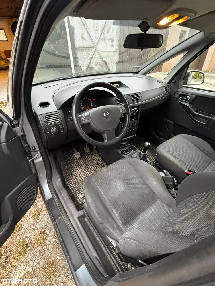 Opel Meriva - 16