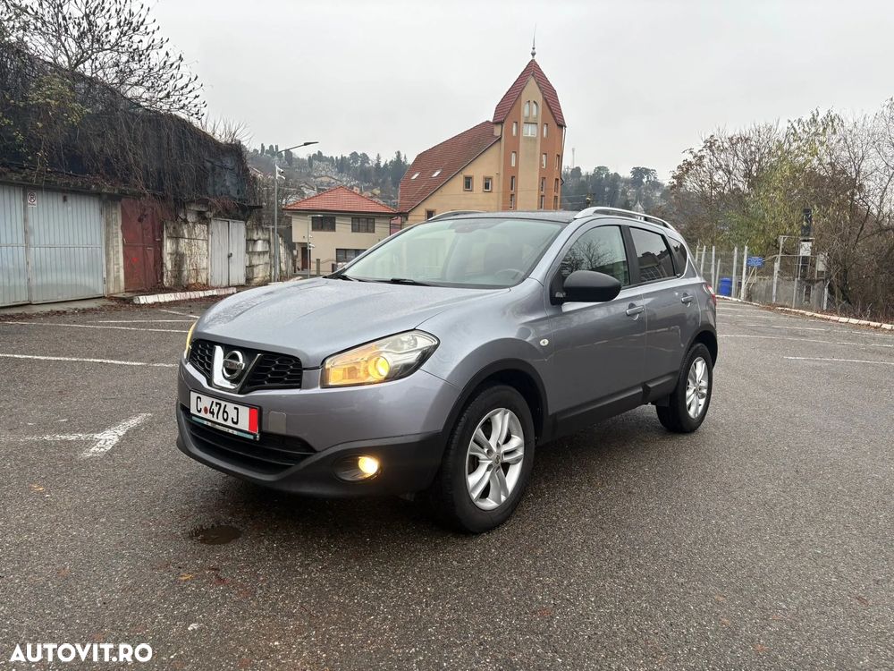 Nissan Qashqai - 1