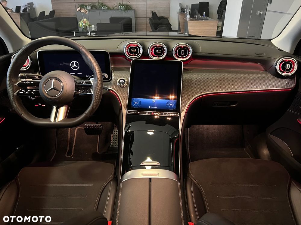 Mercedes-Benz GLC - 9