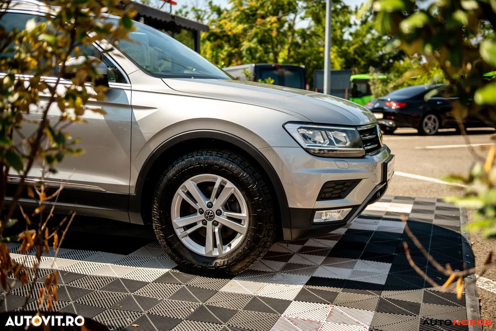 Volkswagen Tiguan 2.0 TDI 4Mot DSG Highline - 9