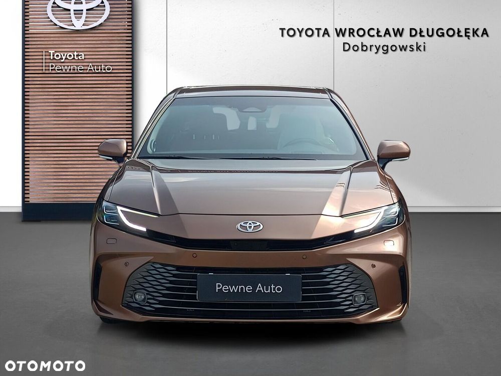 Toyota Camry - 9