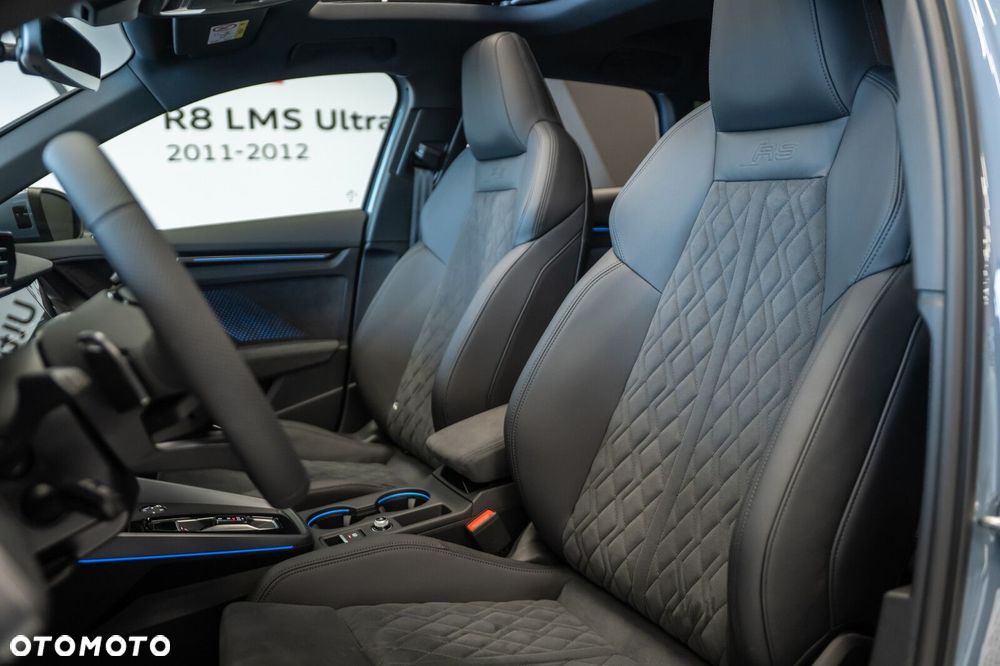 Audi RS3 Sportback - 9