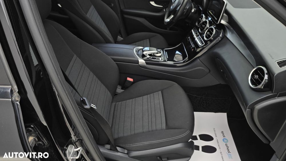 Mercedes-Benz GLC 250 4MATIC - 19