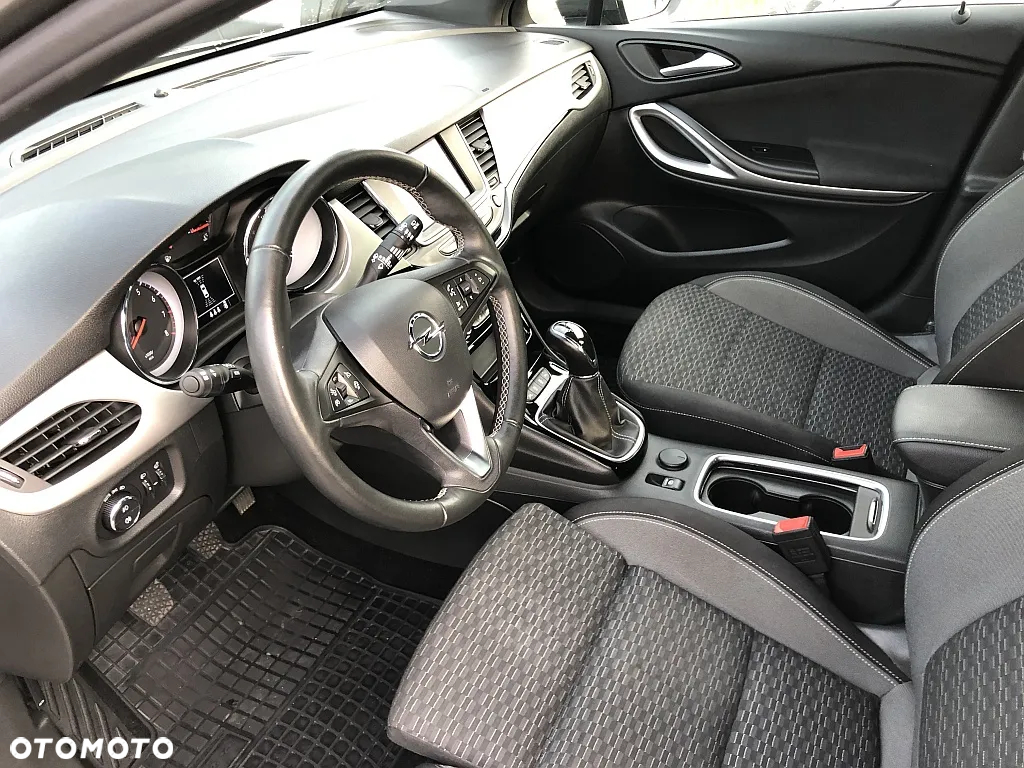 Opel Astra V 1.2 T GS Line S&S - 28