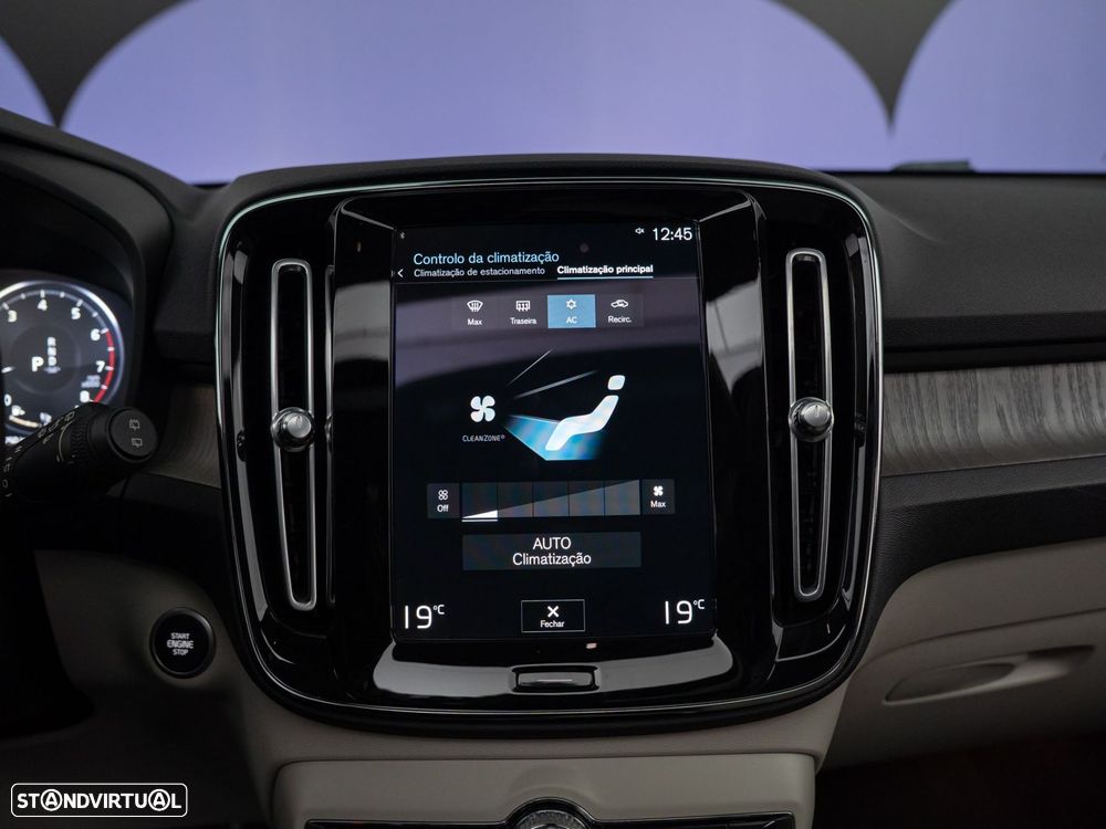 Volvo XC 40 1.5 T3 Inscription Geartronic - 32