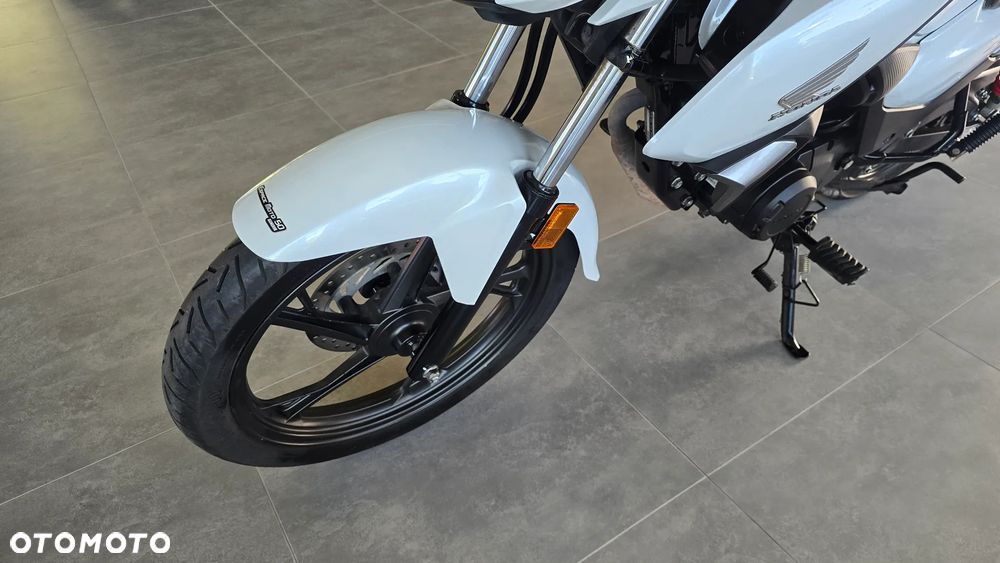 Honda CBF - 12