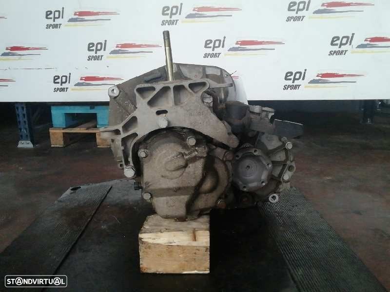 CAIXA VELOCIDADES FIAT PUNTO 1999 - 4