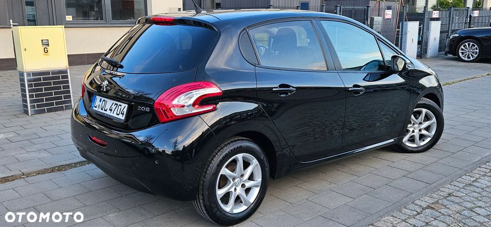 Peugeot 208 82 VTI Style - 23