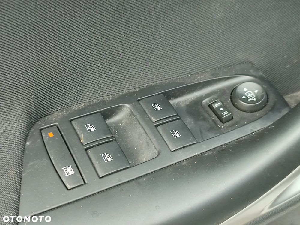 Opel Astra 1.2 Turbo Elegance - 15