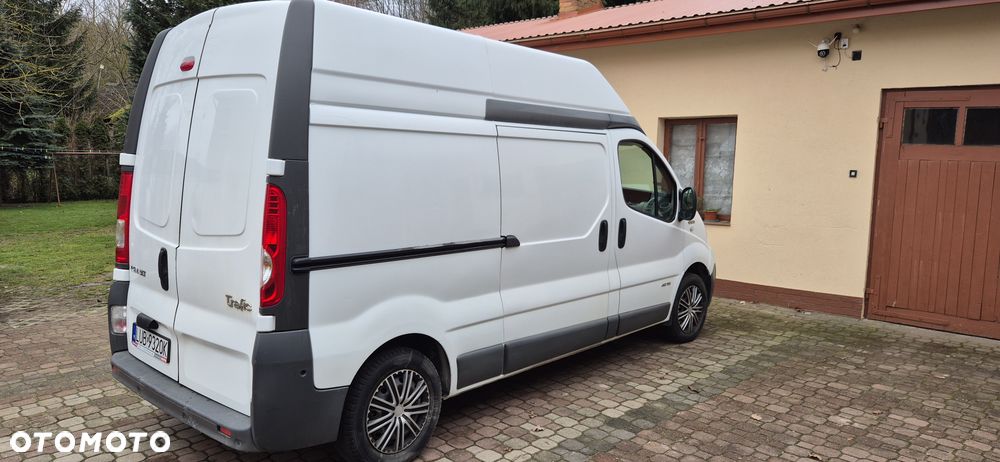 Renault Trafic - 9