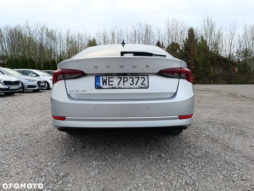 Skoda Octavia 1.5 TSI ACT Ambition - 10