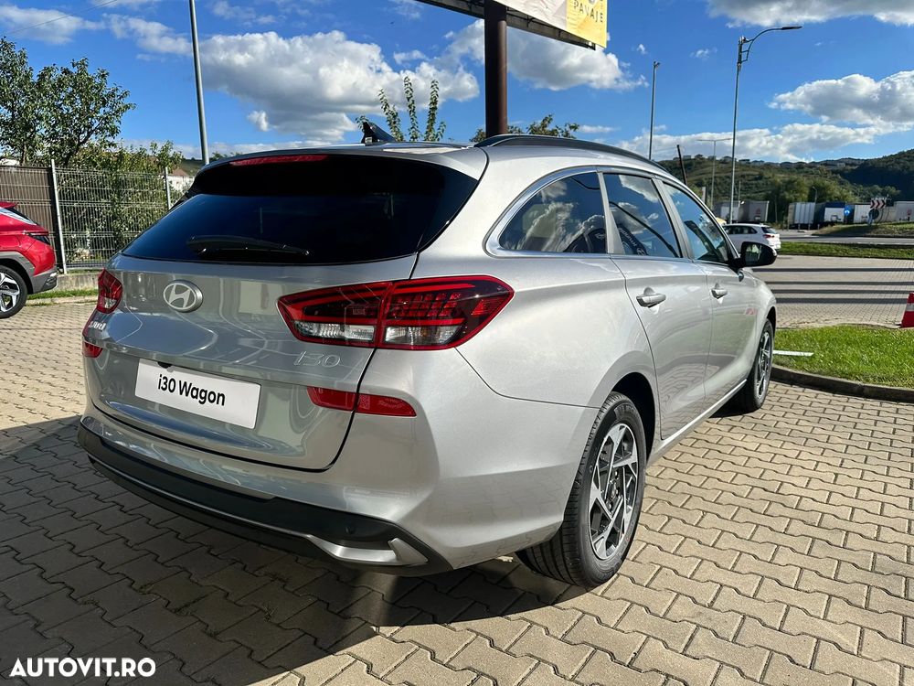 Hyundai i30 Wagon 1.5 96CP M/T Highway - 8