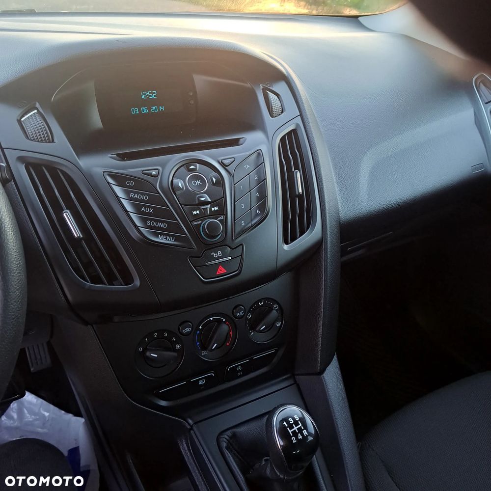 Ford Focus 1.0 EcoBoost Start-Stopp-System COOL&CONNECT - 16