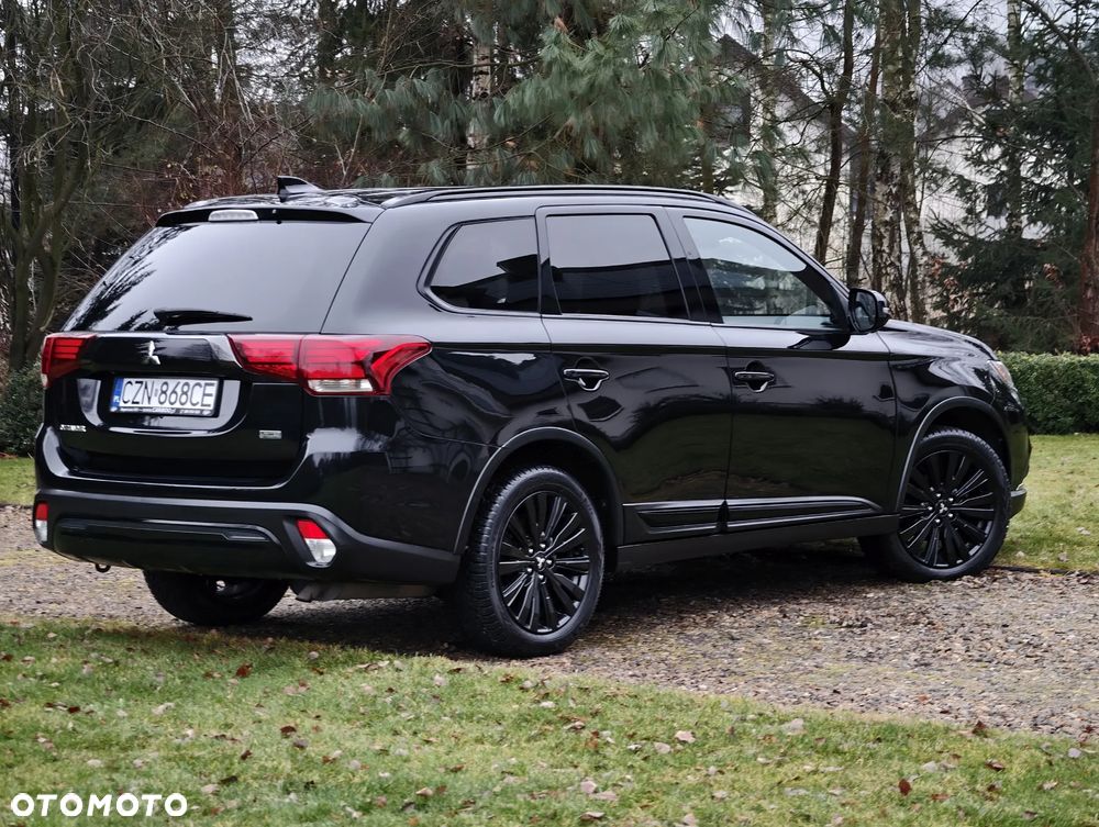 Mitsubishi Outlander 2.4 4WD CVT Intense - 4