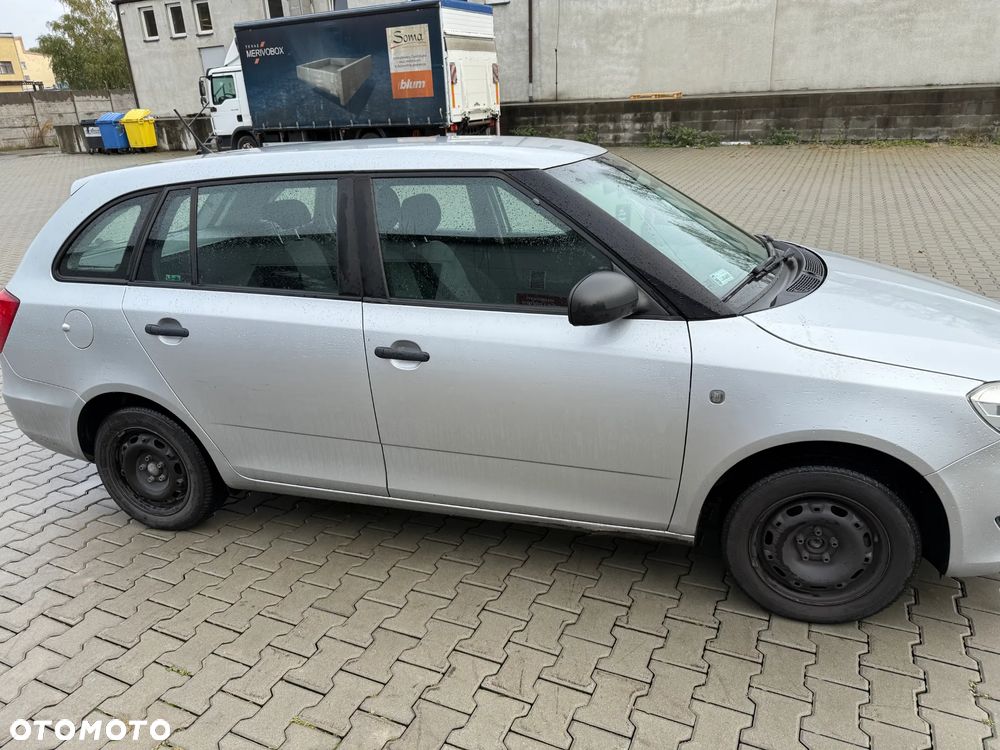 Skoda Fabia 1.6 TDI DPF Ambition - 4