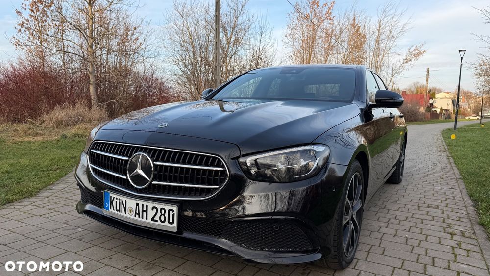 Mercedes-Benz Klasa E 220 d 9G-TRONIC - 3