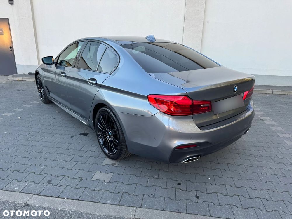BMW Seria 5 520d xDrive M Sport sport - 10