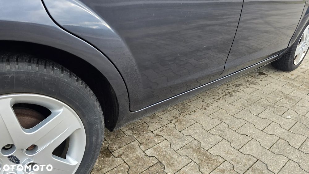 Ford Focus 1.6 Ti-VCT Ghia - 22