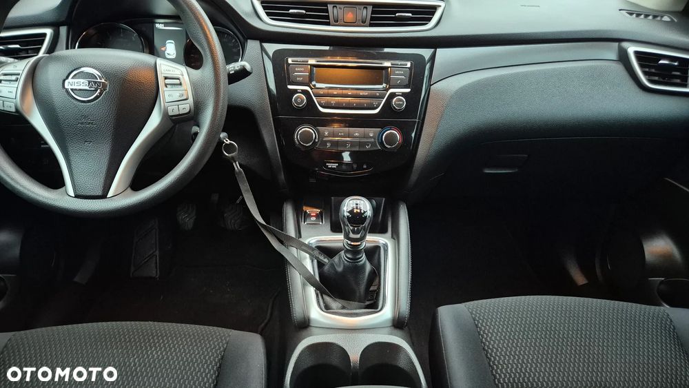 Nissan Qashqai - 10