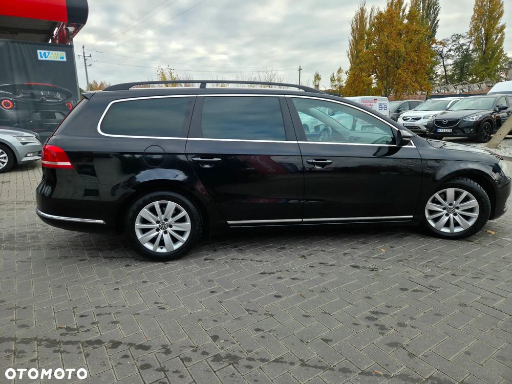 Volkswagen Passat Variant 2.0 Blue TDI SCR Comfortline - 15
