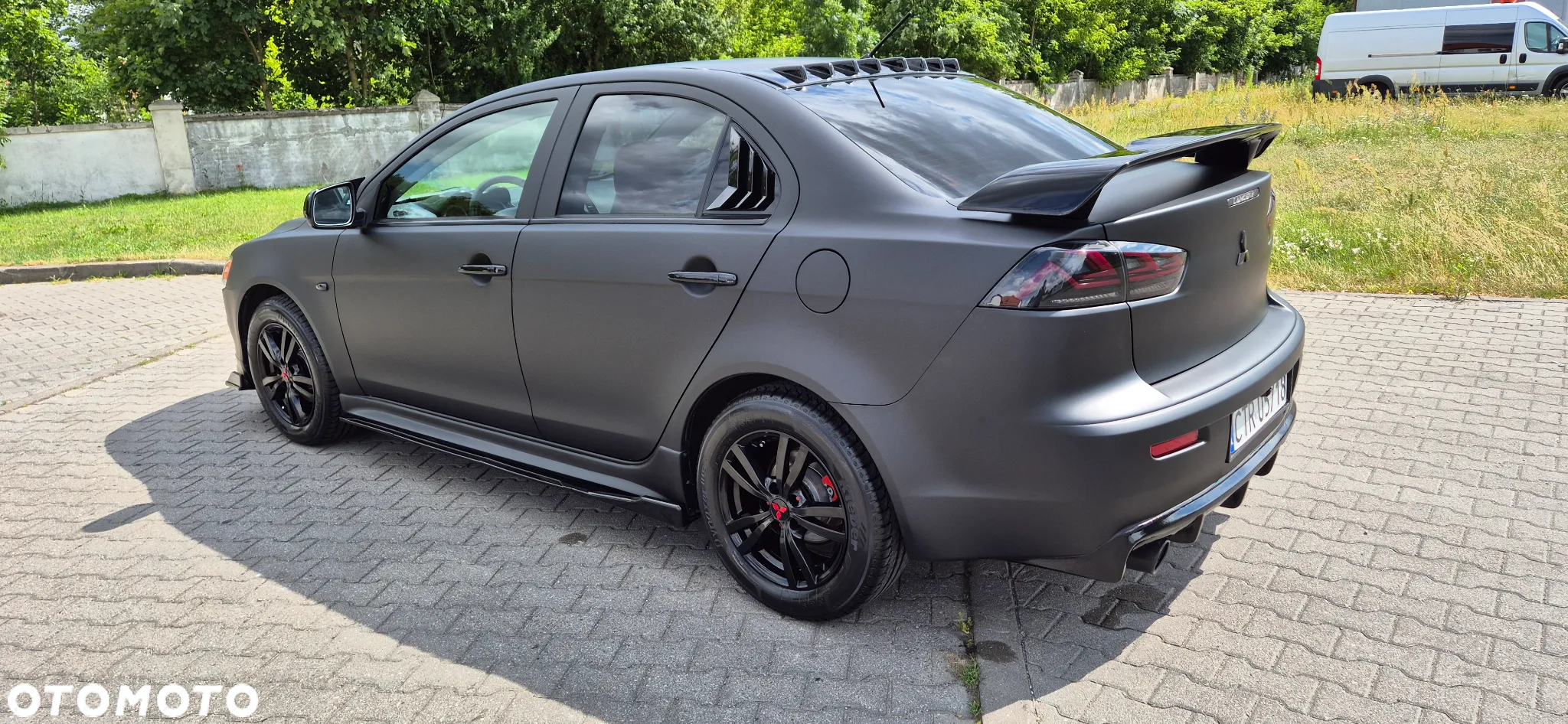 Mitsubishi Lancer - 8