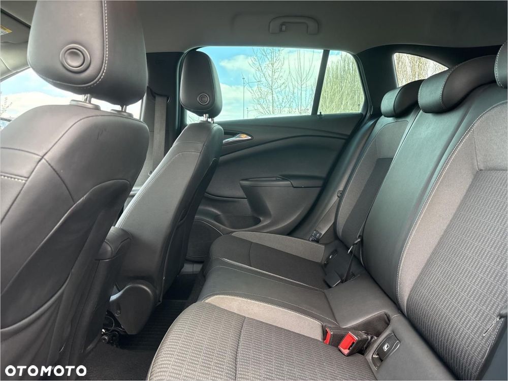 Opel Astra 1.5 CDTI Business Elegance S&S - 12