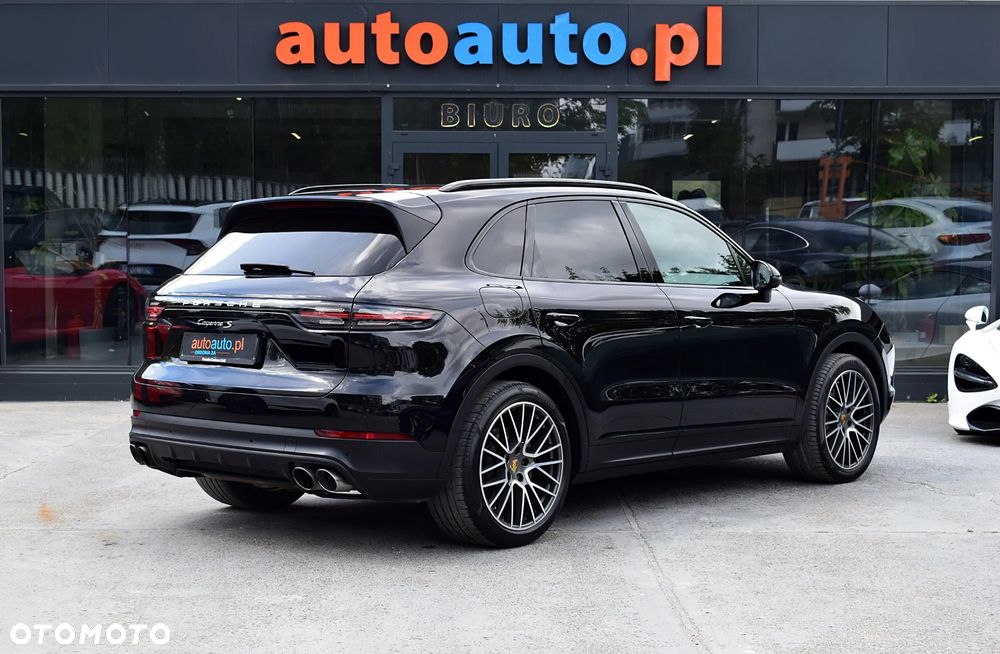 Porsche Cayenne S - 33