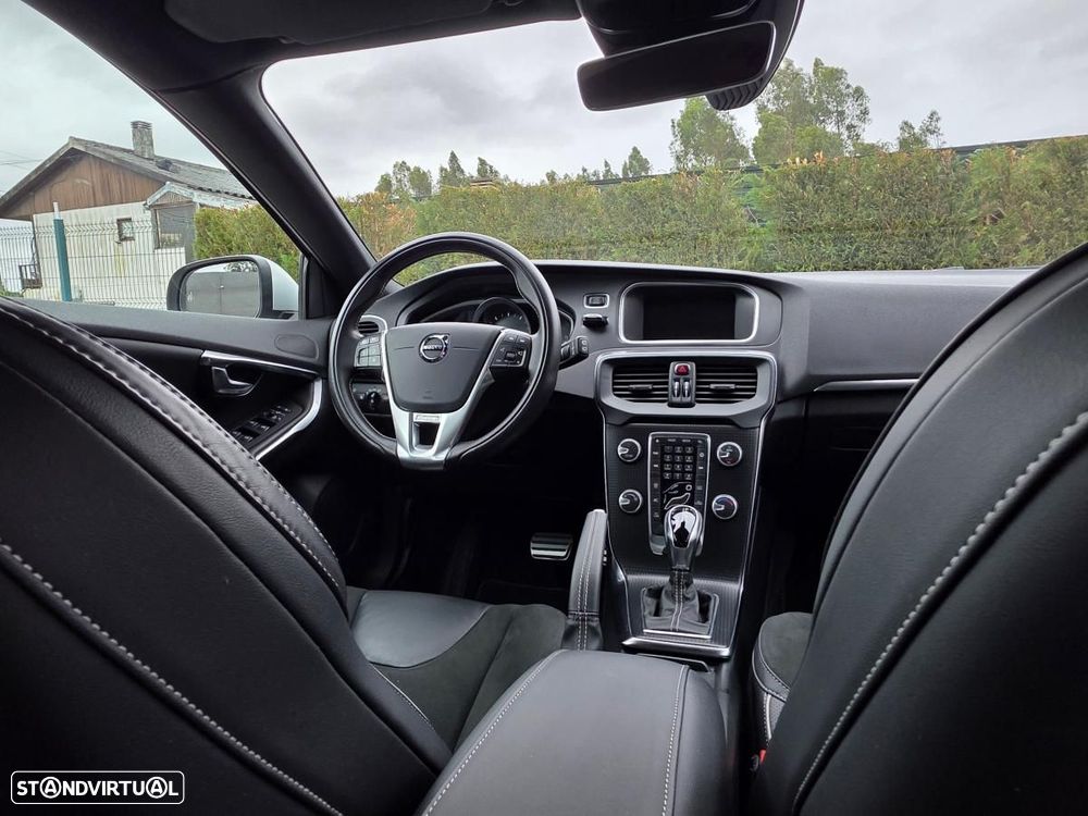 Volvo V40 1.5 T3 Sport Edition R Geartronic - 22